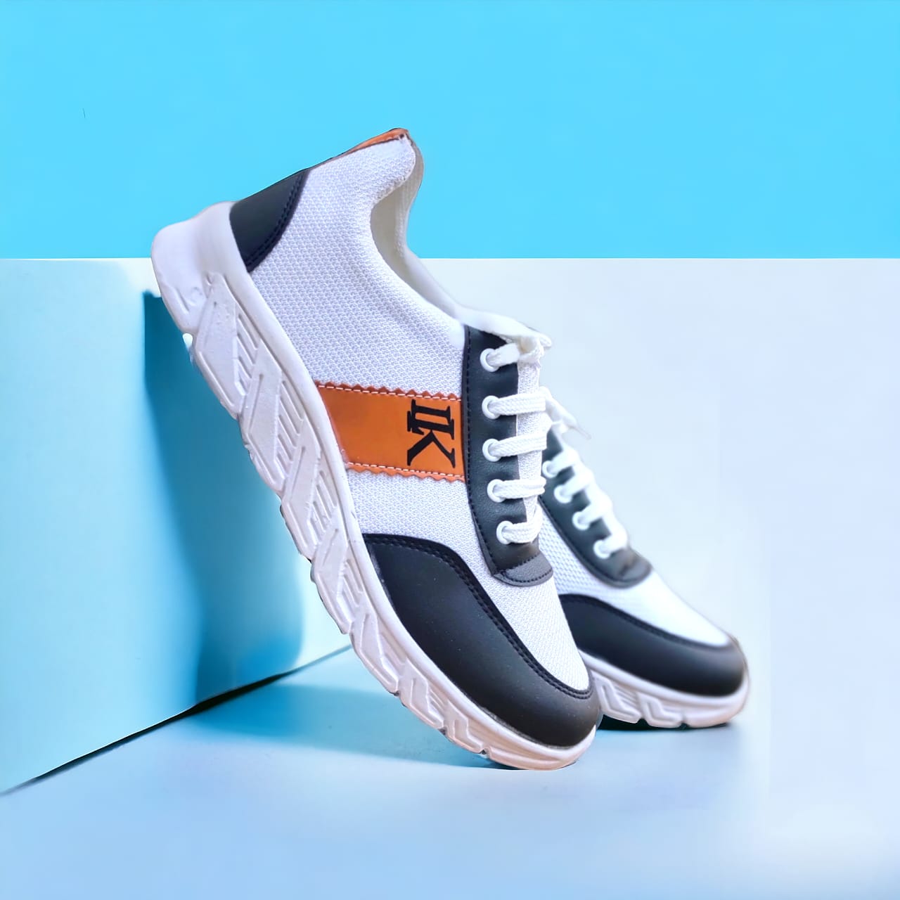 Sports Shoes for men || Shoes for men || Stylosh shoes for men || highly qualified shoes for men