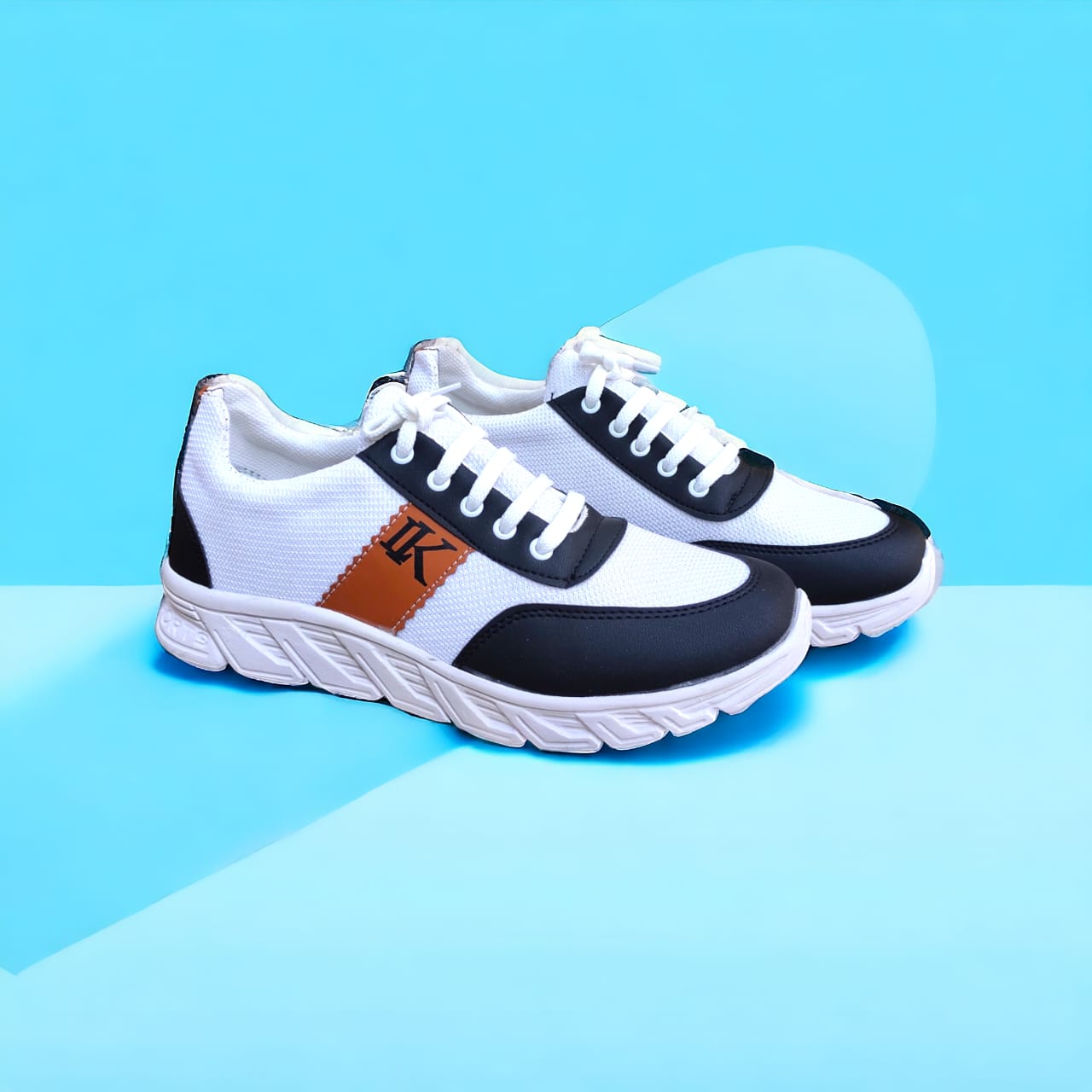 Sports Shoes for men || Shoes for men || Stylosh shoes for men || highly qualified shoes for men